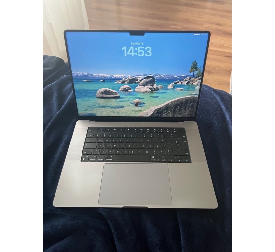 16" Macbook Pro, M1 Pro, 32GB 16" Macbook Pro, M1 Pro, 32GB