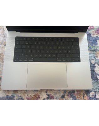 16" Apple Macbook Pro, M1 Pro, 32GB, 1TB